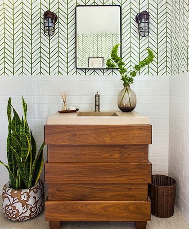 Espada-de-São-Jorge no banheiro (Foto: Pinterest/ Reprodução)