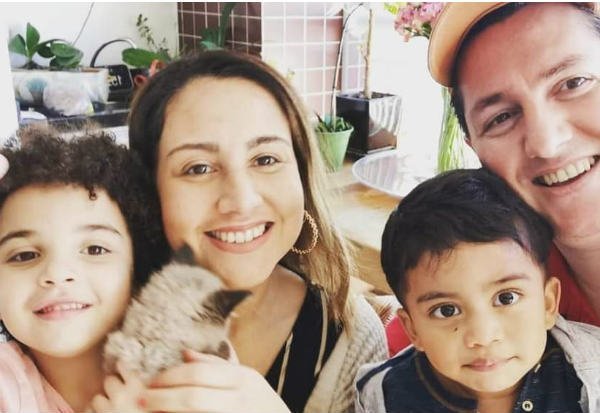 Com a chegada dos filhos, Andreia e Rodrigo se sentiram completos. Foto: Rodrigo Dorini