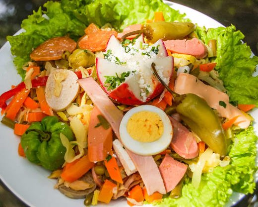 Slide 14 de 30: Saladas variadas são também deliciosas com um vinho Sauvignon blanc.