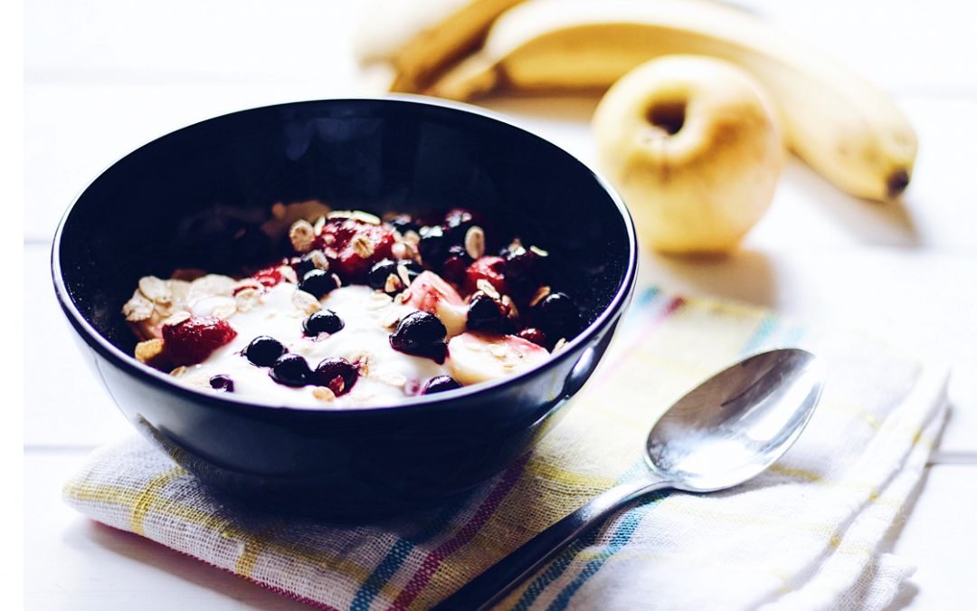 5 ideias simples e criativas para fazer um café da manhã especial.