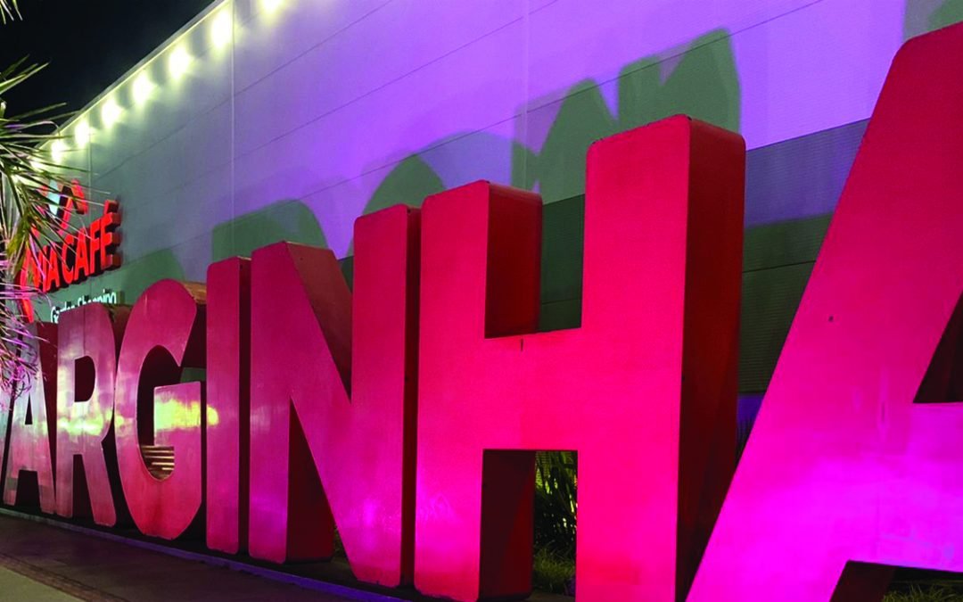 Via Café Garden Shopping promove Desfile Outubro Rosa, nesta quinta-feira.