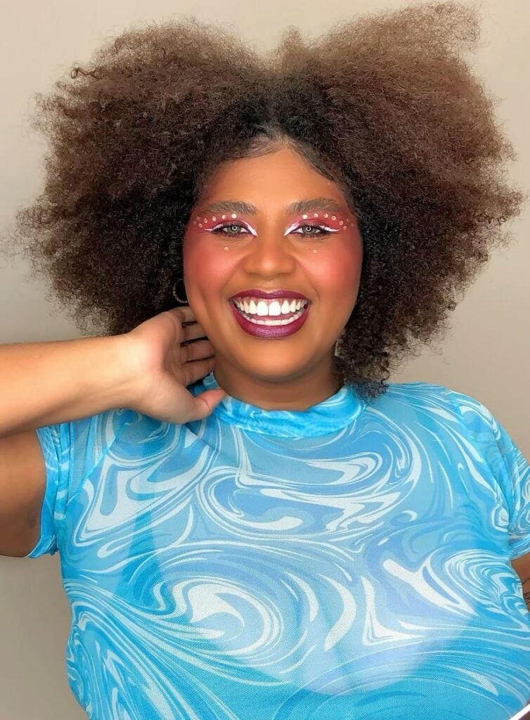 Carnaval 2023: veja dicas de makes, tendências e cuidados com a pele