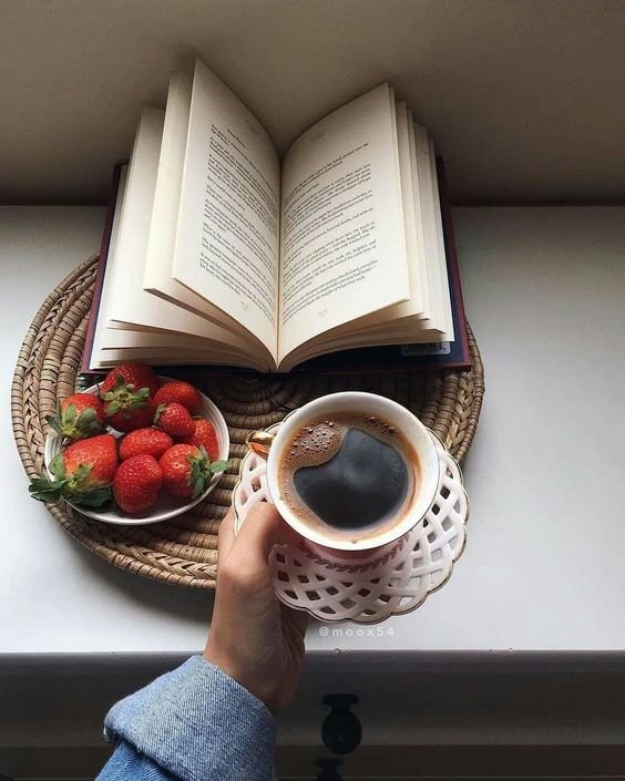 8 LIVROS PARA MULHERES EMPREENDEDORAS DE ALTO IMPACTO!