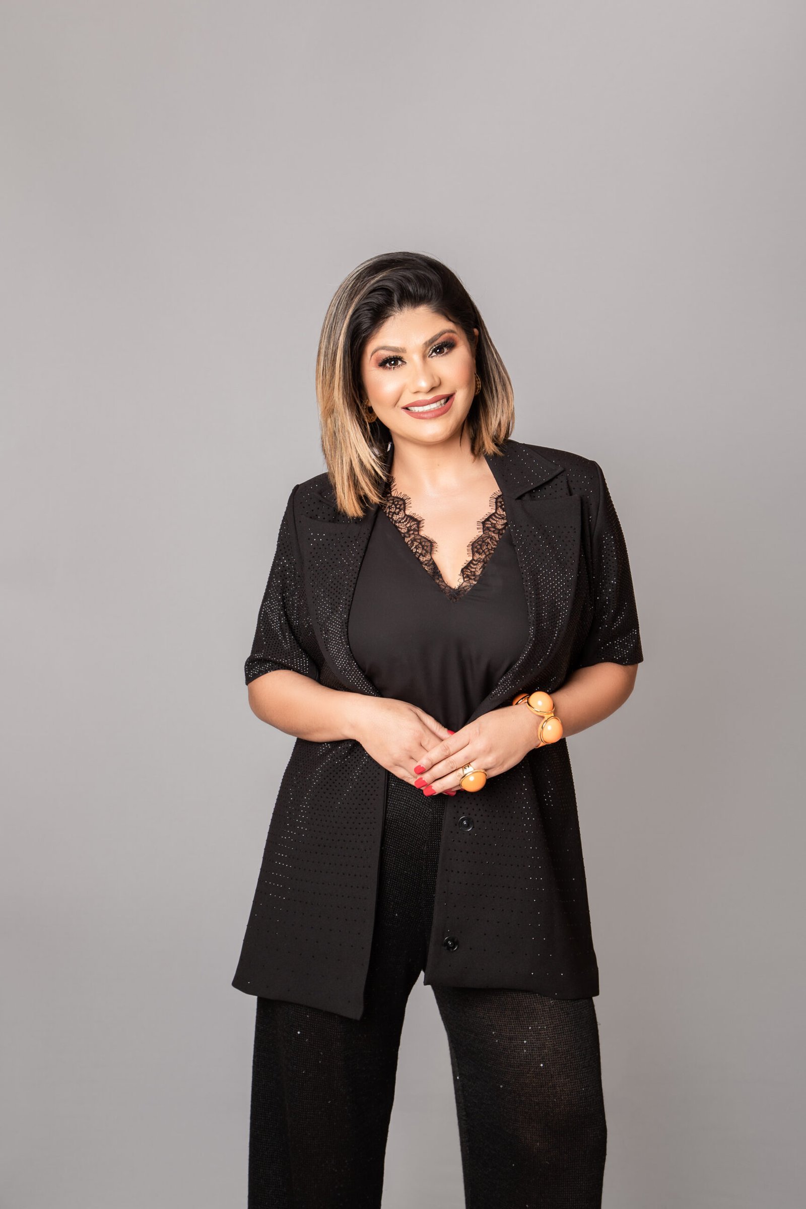 LUCINÉIA CAMPOS ESTETICISTA, CONHEÇA SUA HISTÓRIA E UM POUCO MAIS DA ESTÉTICA!!